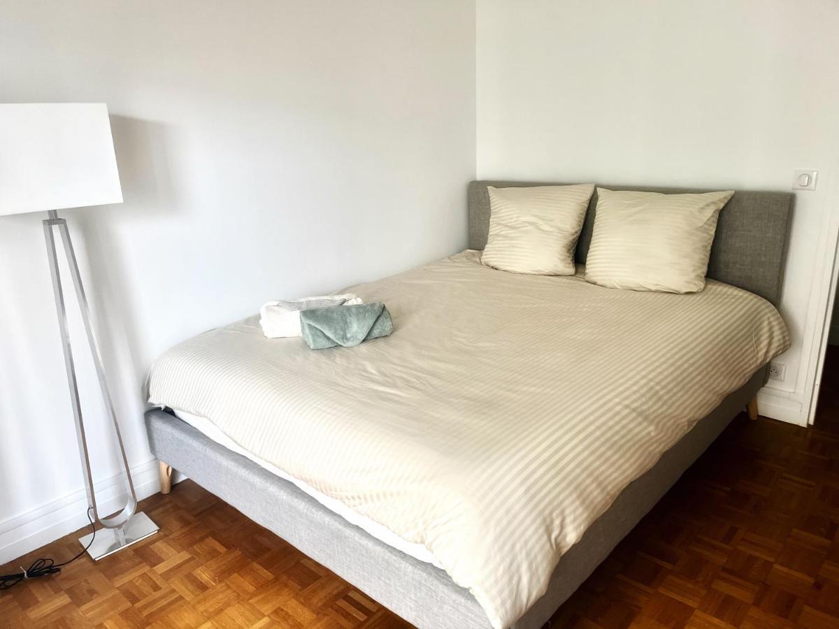 Modern Apartment Near The Eiffel Tower, 45M 巴黎 外观 照片